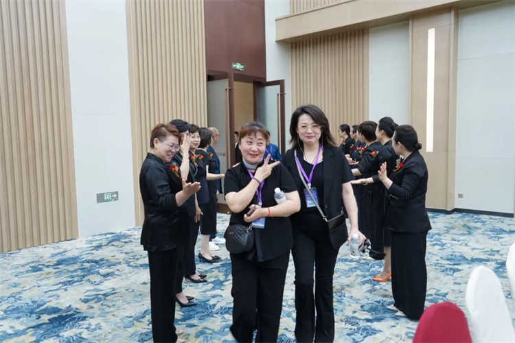 1689402826583518.jpg 4.jpg