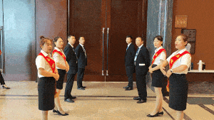 1689402871632462.gif 1_嗨格式壓縮副本.gif