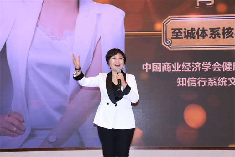 1689404116923372.jpg 42.jpg