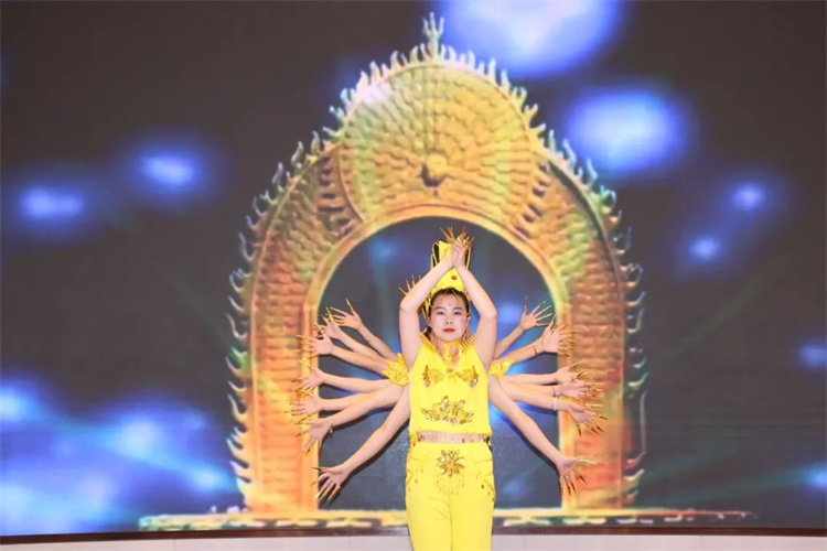 1689404474716325.jpg 69.jpg