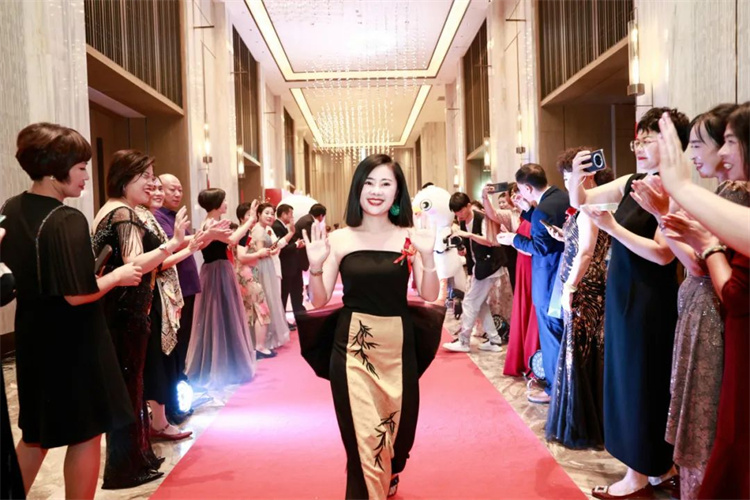 1729576279798910.jpg 27.jpg