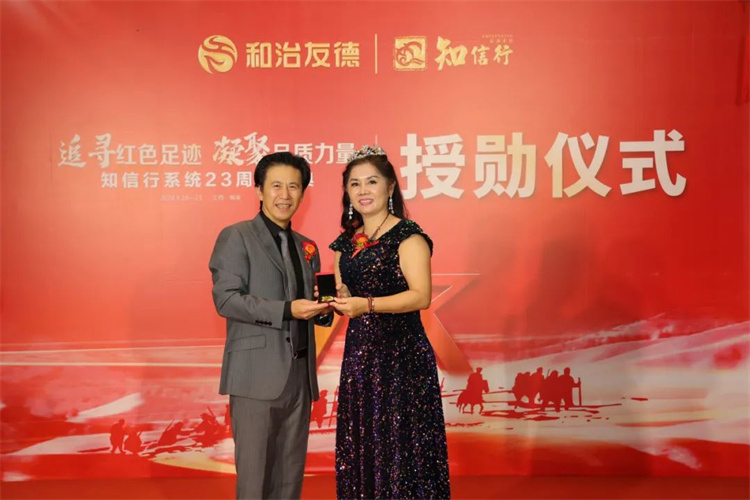 1729576515692384.jpg 44.jpg