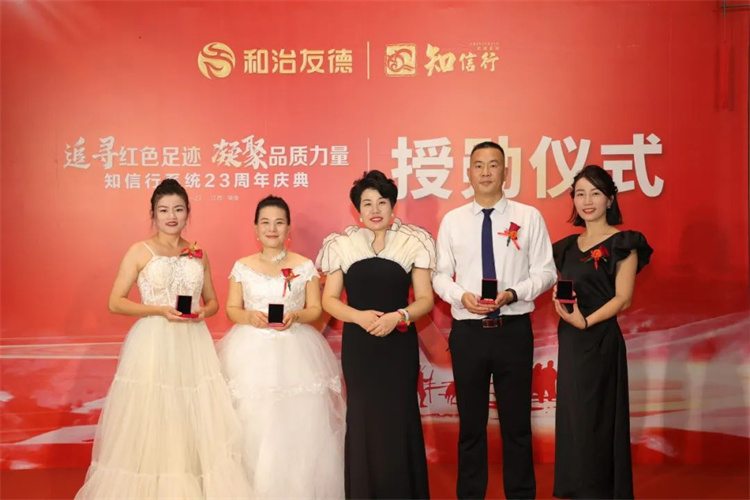 1729576564888497.jpg 48.jpg