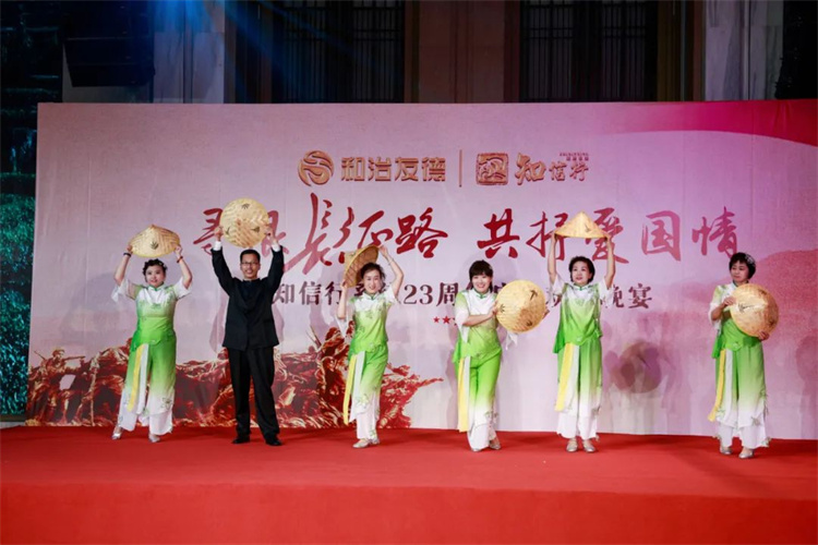 1729576771906093.jpg 64.jpg