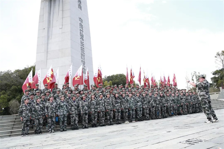 1729577358777575.jpg 100.jpg