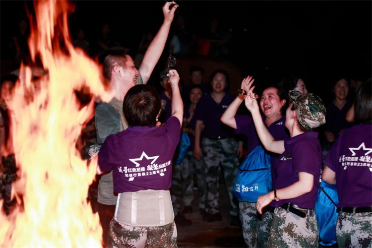 1729577605626876.jpg 114.jpg