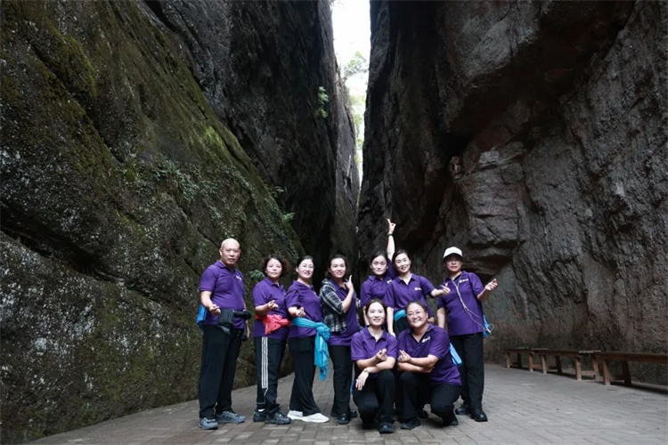 1729577904356879.jpg 133.jpg