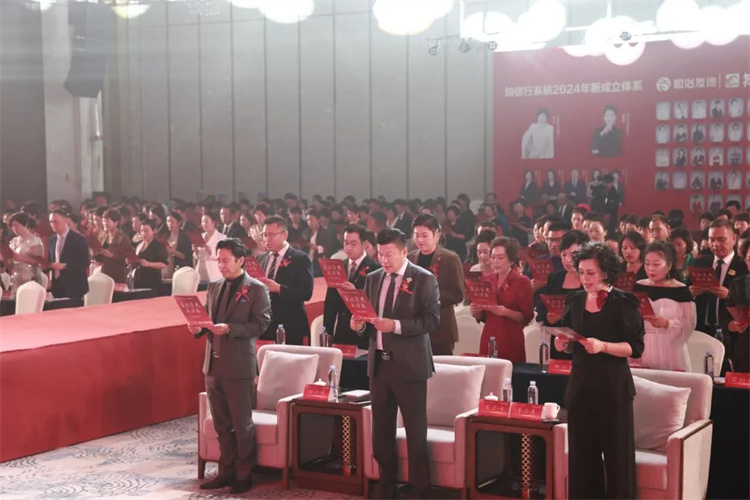 1729578447286513.jpg 153.jpg