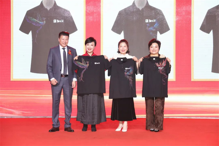 1729579345782780.jpg 199.jpg