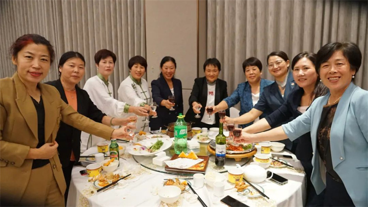 1729755891778104.jpg 25.jpg